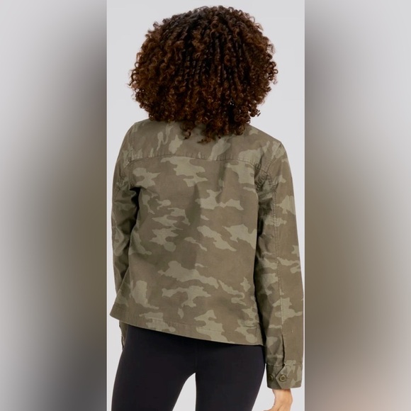 VUORI RIP STOP CAMO JACKET
SIZE MEDIUM
EXCELLENT CONDITION - Picture 3 of 5